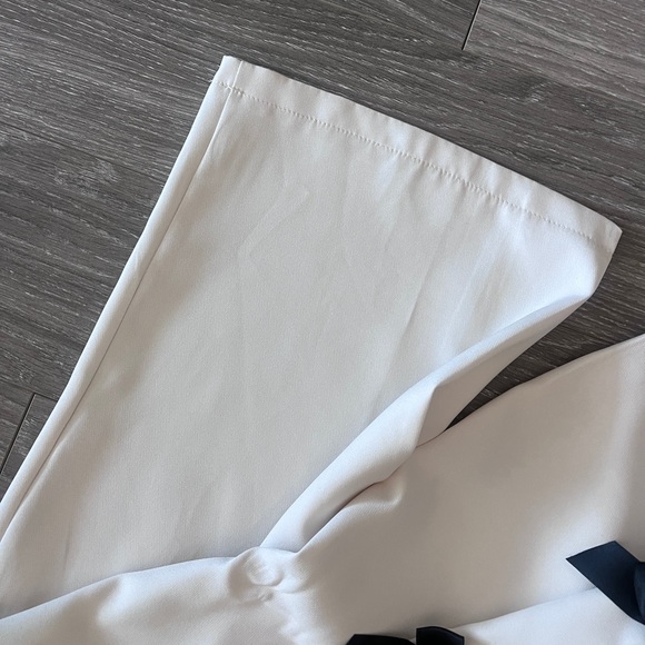 Matching Bow Set - Picture 5 of 7